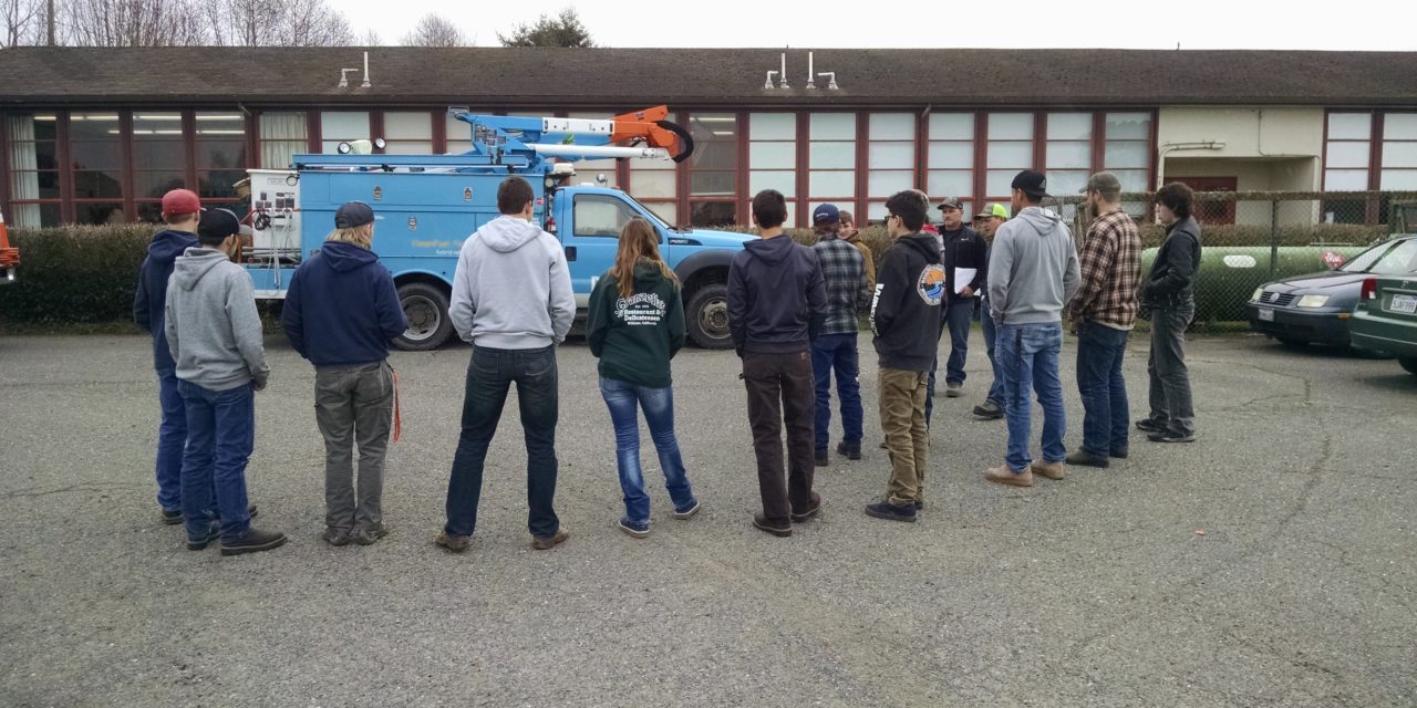 PG&E Visits Eel River Community School and Ferndale High School