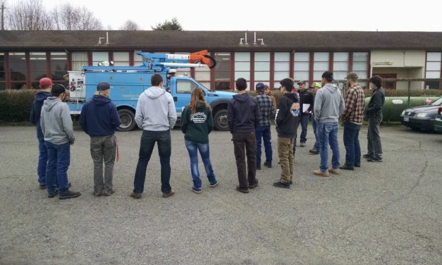 PG&E Visits Eel River Community School and Ferndale High School