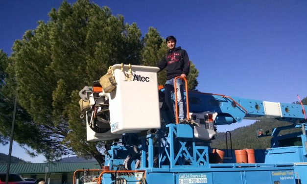 PG&E Continues Their Lineman Tour