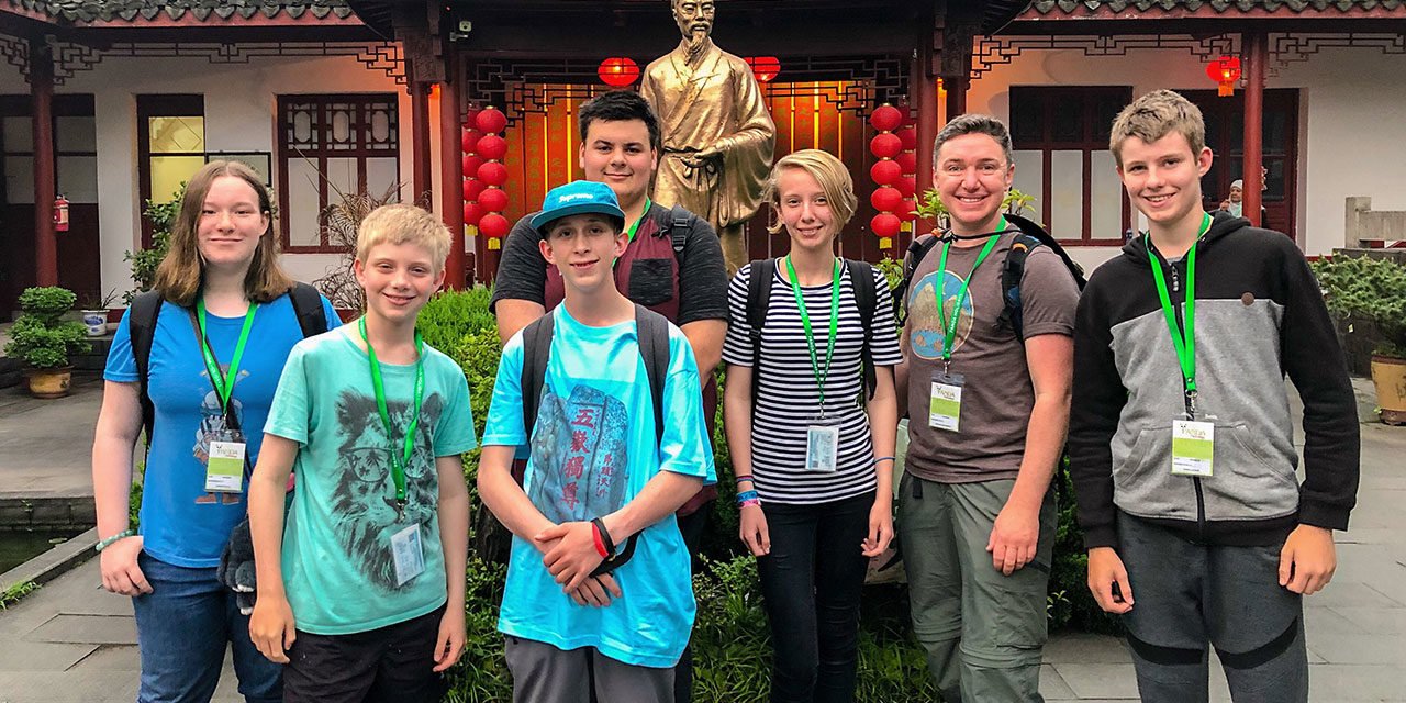 Peninsula Eighth Graders Go To China